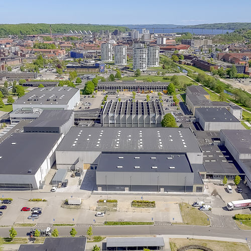 Ind mod byen-kopi.jpg