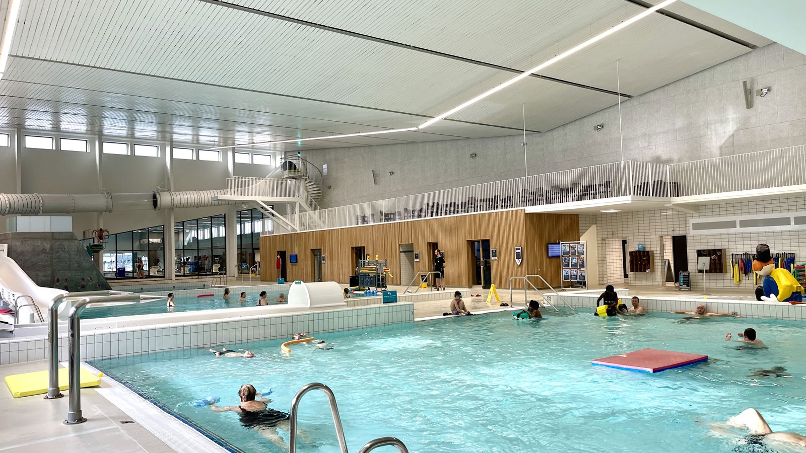 Svømmehallen_overblik.JPG